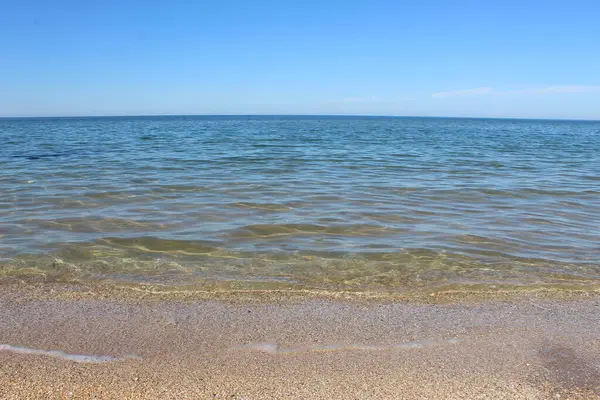 Klares Blaues Transparentes Meer — Stockfoto