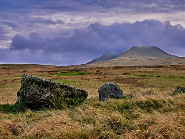 Stone Row Alignment Three Stones 115M North West Two Bronze — Stock Photo, Image