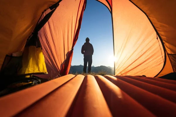 Relaxing Front Tent Mountains Summers Sunrise — Φωτογραφία Αρχείου