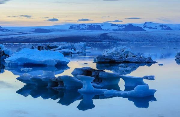 Blå Timme Efter Sommarsolnedgång Vid Jokulsarlonlagunen Island — Stockfoto