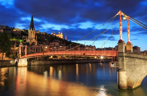 Освітлений Passerelle Пішохідний Міст Над Річкою Saone Vieux Lyon Сутінках — стокове фото