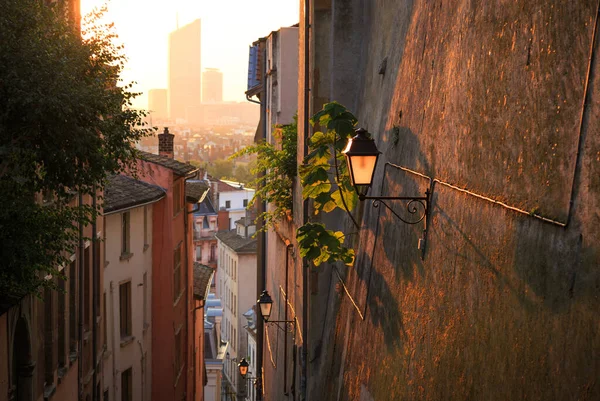 Salida Del Sol Sobre Lyon Vista Desde Encantador Estrecho Callejón — Foto de Stock