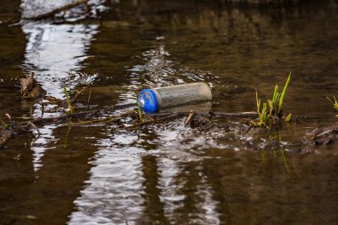 Çevremizin plastik kirliliği affedilemez.