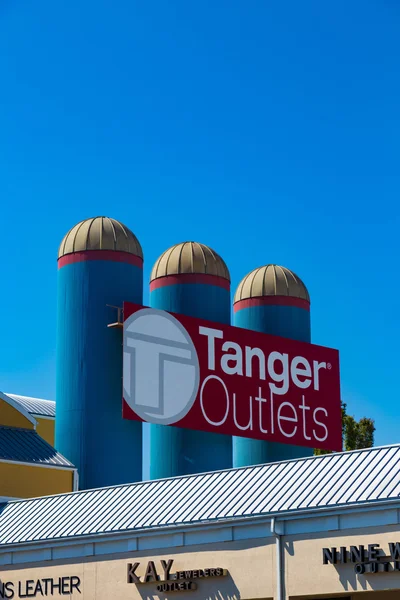 Tanger Outlets Condado de Lancaster PA — Foto de Stock