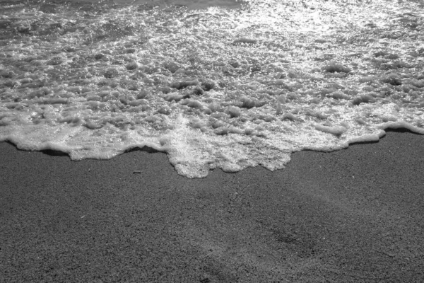 Próxima Ola Playa Blanco Negro Fondo Natural Estacional — Foto de Stock