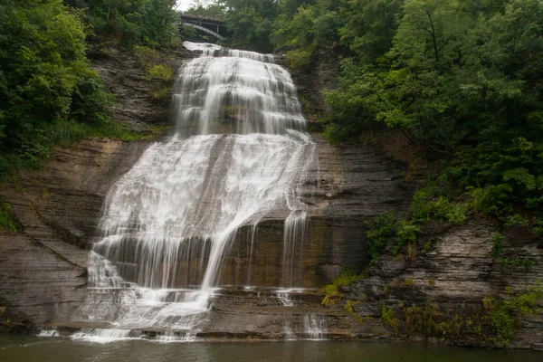 Shequaga Şelalesi, Montour Şelalesi, New York