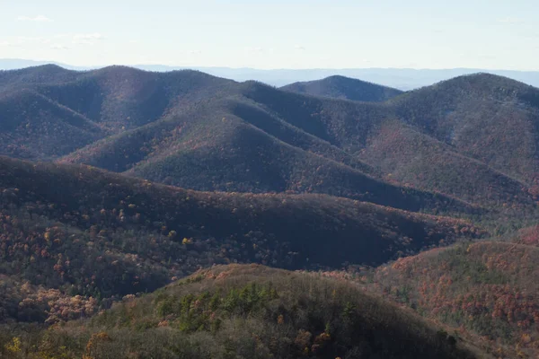 弗吉尼亚Shenandoah国家公园秋天的山脉 — 图库照片