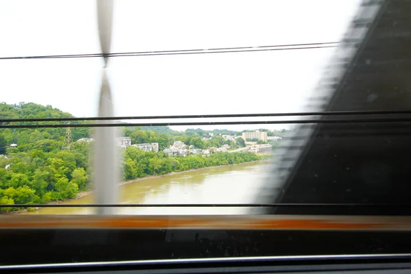 Мост Брента Спенса Через Реку Огайо — стоковое фото