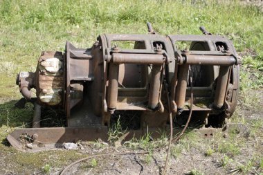 Artık kullanılmayan eski bir maden.