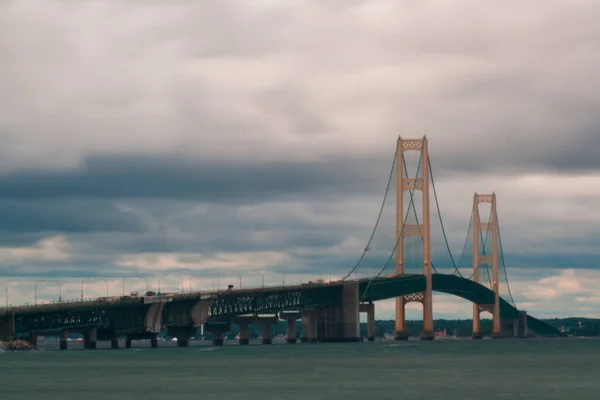 Most Mackinac Który Prowadzi Michigan — Zdjęcie stockowe