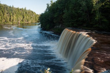 Tahquamenon Falls Eyalet Parkı, Michigan