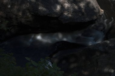 Yaz 'da Kar Şelaleleri, Batı Paris, Maine