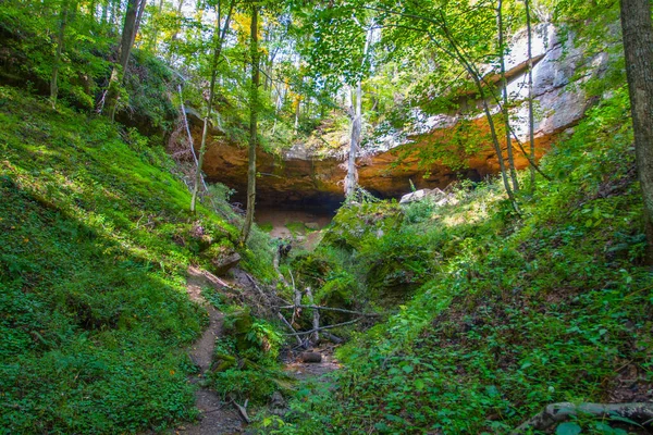 Hosaks Cave Salt Fork State Park Ohio — 스톡 사진