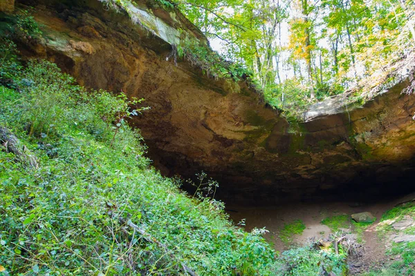 Hosak Cave Salt Fork State Park Ohio — Stockfoto