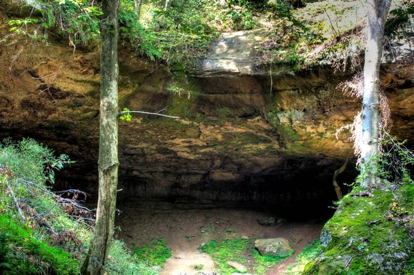 Jaskinia Hosaka Salt Fork State Park Ohio — Zdjęcie stockowe