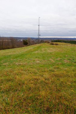 Kızıl Tepe, Dover, Ohio