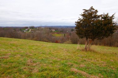 Kızıl Tepe, Dover, Ohio
