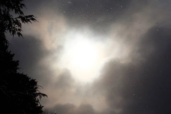Céu Inverno Sombrio Com Nevoeiro Nuvens — Fotografia de Stock