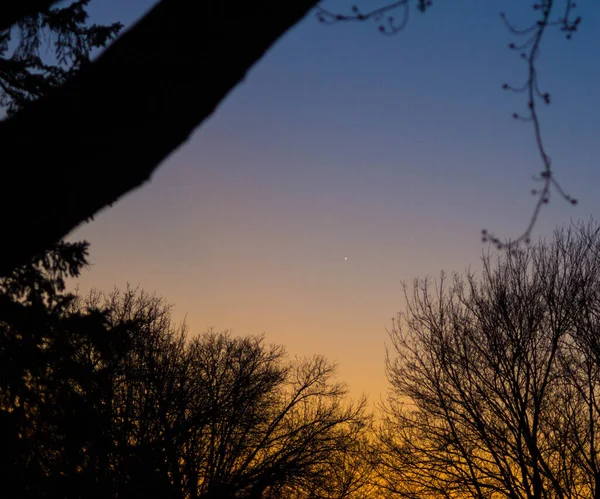 Soluppgång Eller Solnedgång Himmel Med Moln — Stockfoto