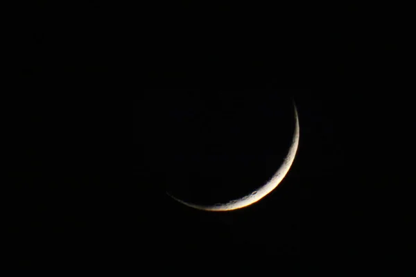 Srpek Měsíce Časném Večeru — Stock fotografie