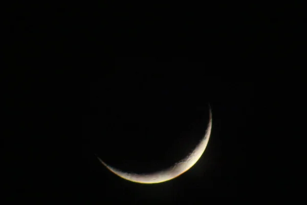 Crescent Moon Early Evening — Stock Photo, Image