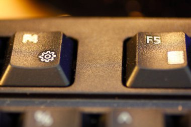 Bir Siyah Klavyenin Yakından Görünümü