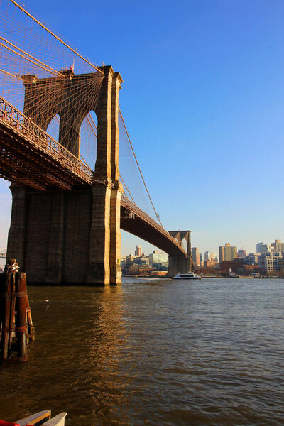 Brooklyn bridge, new york city, usa