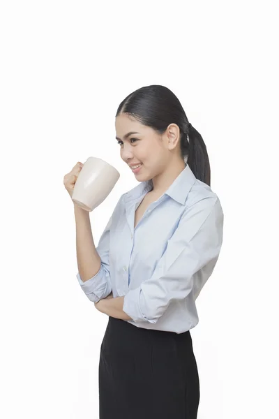 白い背景に、asi に分離されたコーヒーを飲む女性実業家 — ストック写真