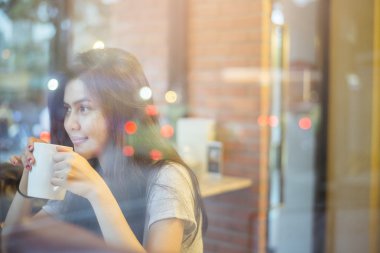 Kahve içme çekici kadın Asya Üniversitesi Öğrenci 