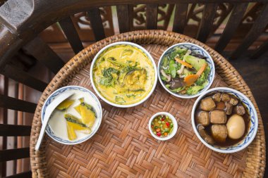 Düğün töreninde Tayland gıda