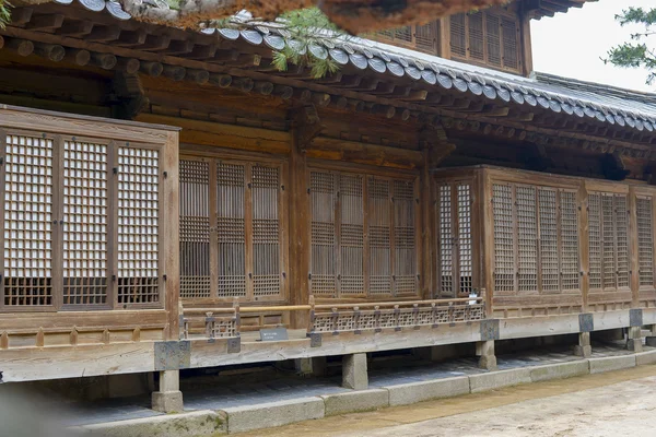 SEOUL, Coreia do Sul - 24 de maio: Deoksugung Palace. Maio 24, 2016 em S — Fotografia de Stock