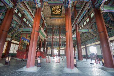 Seoul, Güney Kore - 22 Mayıs: Gyeongbokgung Sarayı. 22 Mayıs 2016 ben