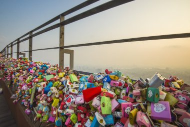 24:Padlock N Seul kulesinin, Seul, Seul, Güney Kore - olabilir