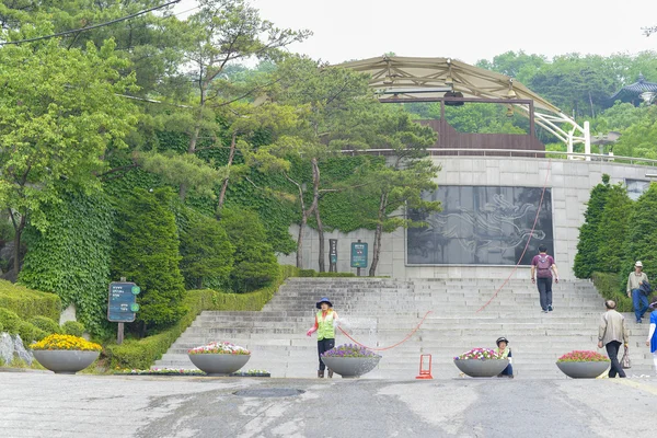 COREA, COREA DEL SUR - 21 de mayo: Calle Corea el 21 de mayo de 2016 en Seo — Foto de Stock