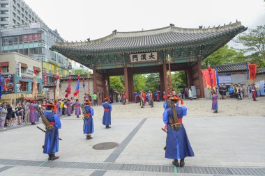 Seoul, Güney Kore - 24 Mayıs: Royal guard töreni değiştirme