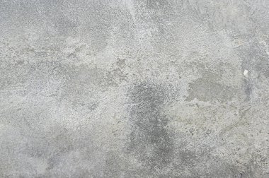 Eski ev duvarları rutubet ve küften soyuluyor..