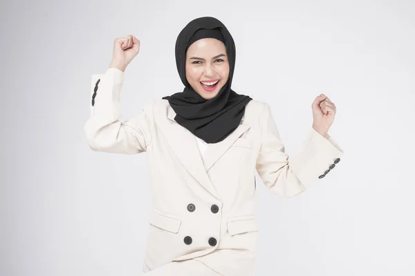 Portrait Young Smiling Muslim Businesswoman Wearing Suit Hijab White Background — Stock Photo, Image