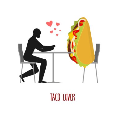 Sevgili taco. Kafedeki aşıklar. Masada oturan insan ve fastfood. M