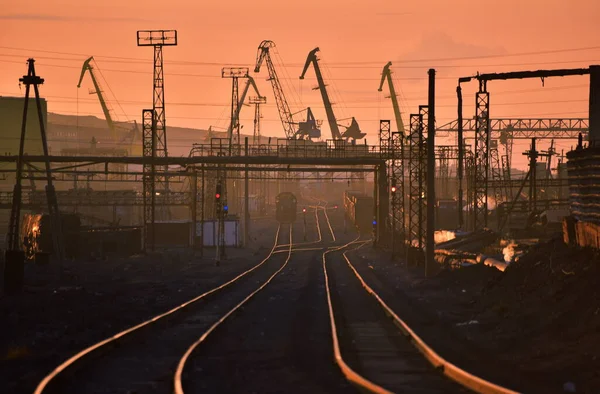 Norilsk sanayi bölgesinin endüstriyel manzarası