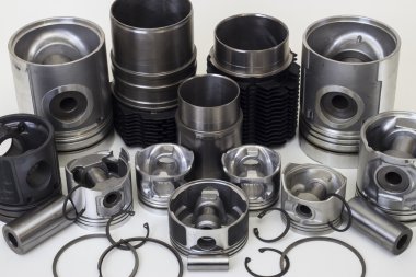 Otomobil piston parçaları
