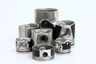 Otomobil piston parçaları