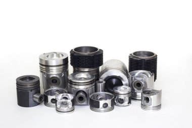 Otomobil piston parçaları