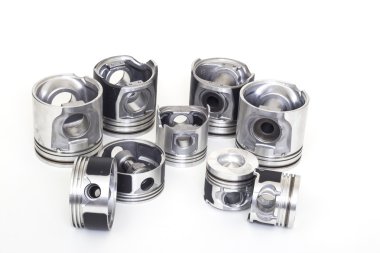 Otomobil piston parçaları