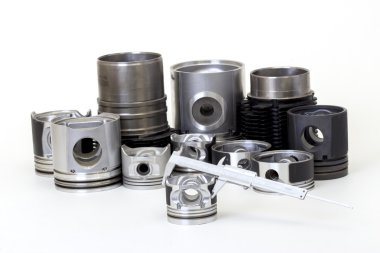 Otomobil piston parçaları