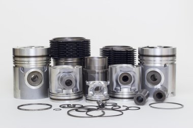 Otomobil piston parçaları