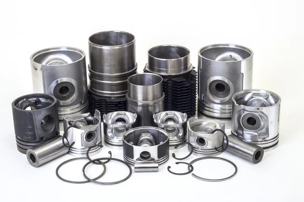 Otomobil piston parçaları