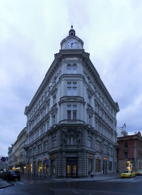 Prag 'ın merkezindeki eski bina.