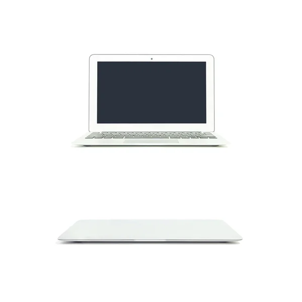 Серый ноутбук крупным планом на белом фоне — стоковое фото