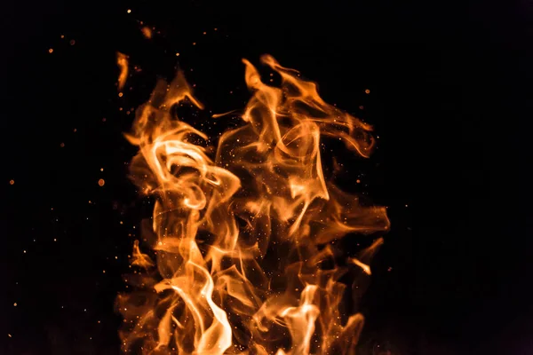 Llamas Fuego Con Reflexión Sobre Fondo Negro — Foto de Stock