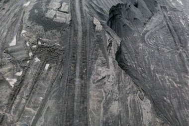 Açık maden ocağı, kömür endüstrisi, hava aracı.
